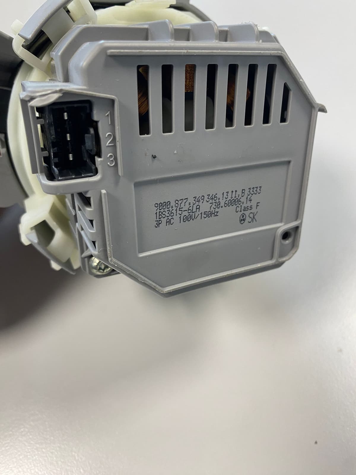 Siemens drain pump 00144309 Refurbished